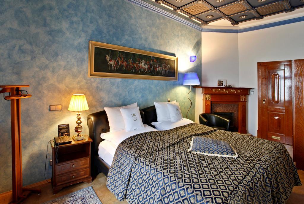 U Pava Hotel Prague Ngoại thất bức ảnh