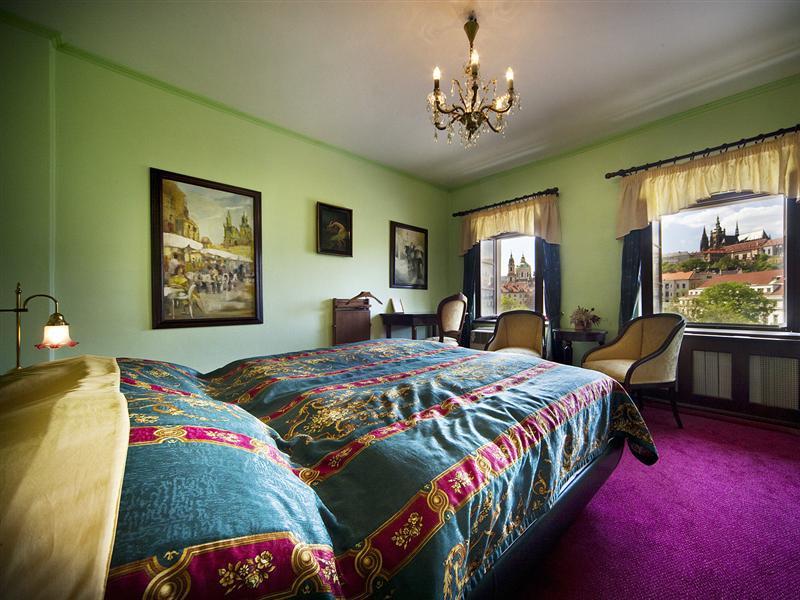 U Pava Hotel Prague Ngoại thất bức ảnh