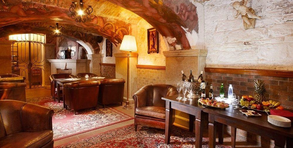 U Pava Hotel Prague Ngoại thất bức ảnh