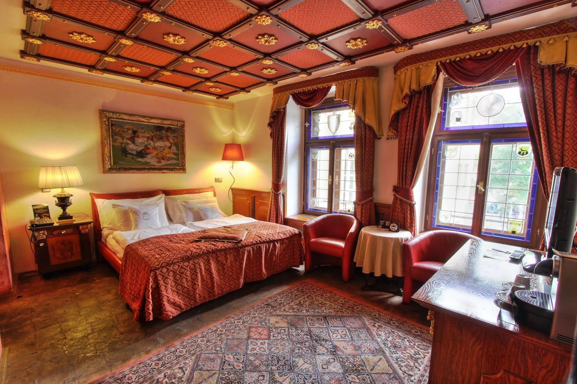 U Pava Hotel Prague Ngoại thất bức ảnh