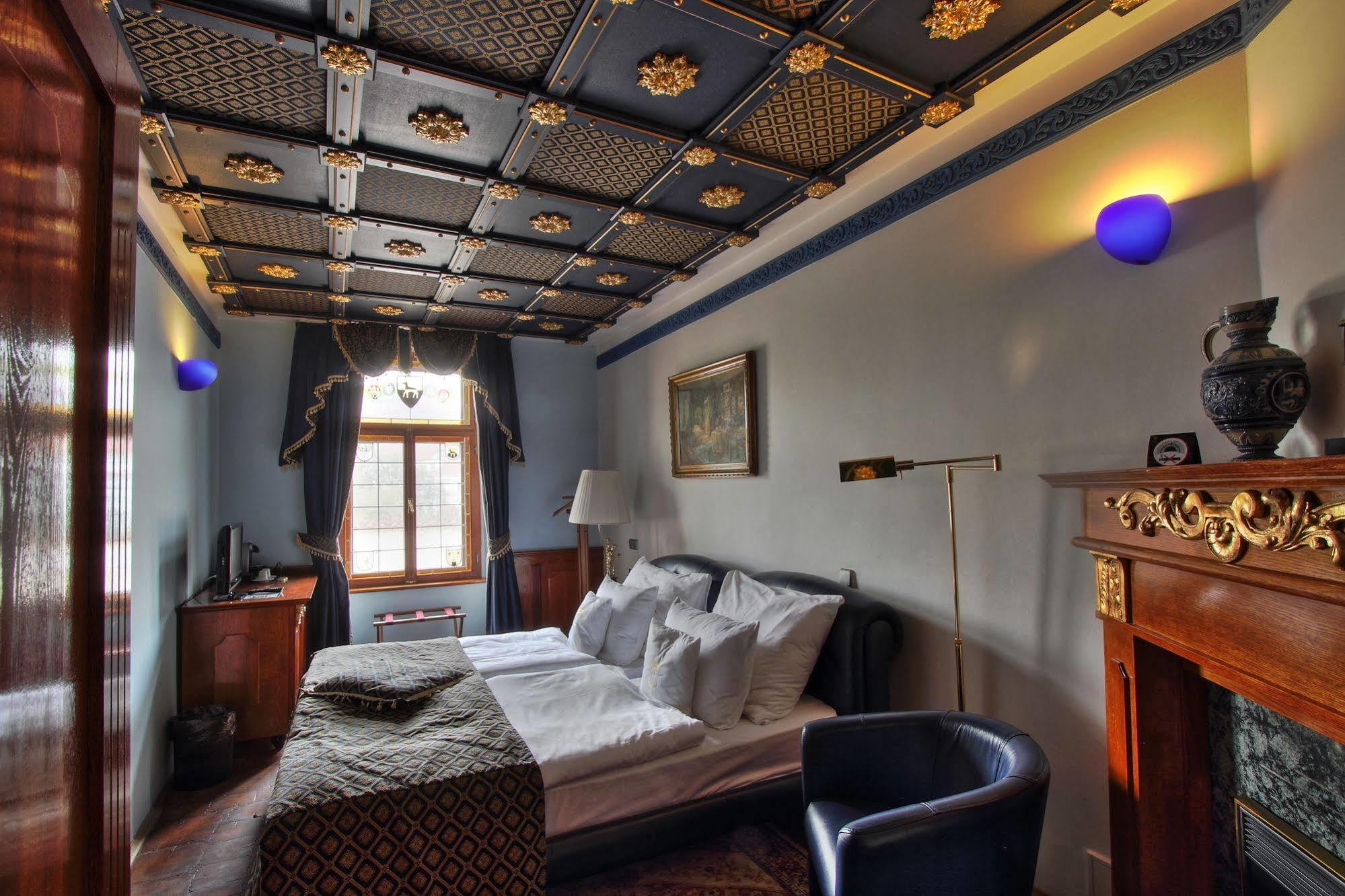 U Pava Hotel Prague Ngoại thất bức ảnh